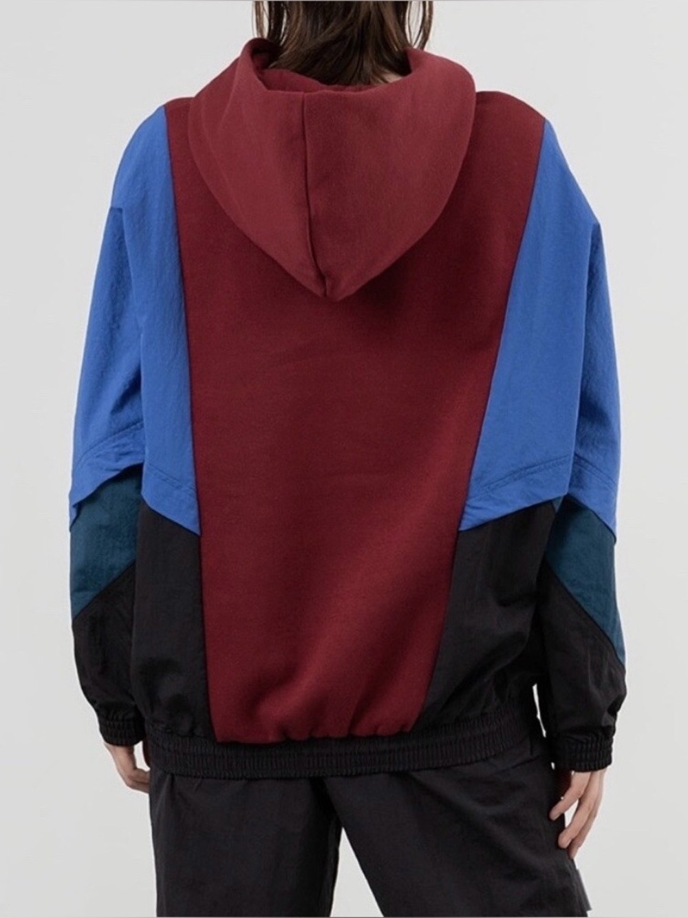 Nike Icon Clash Women’s Burgundy and Royal Blue Pullover Hoodie - Picture 2 of 8